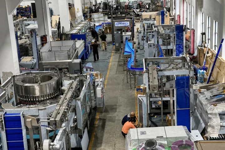 China beverage filling machine factory